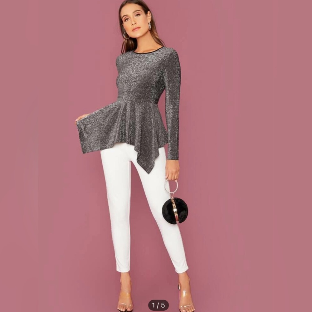 Sparkling black top with full sleeve